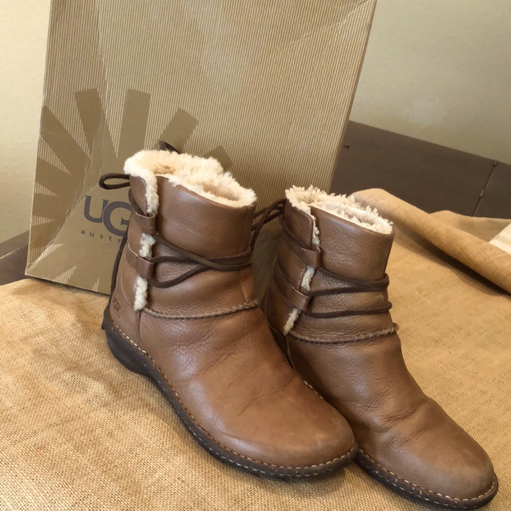UGG Caspia Booties